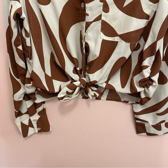 Sanctuary Tie Hem Button Down Safari Pattern Long Sleeve Shirt XL - Picture 6 of 9